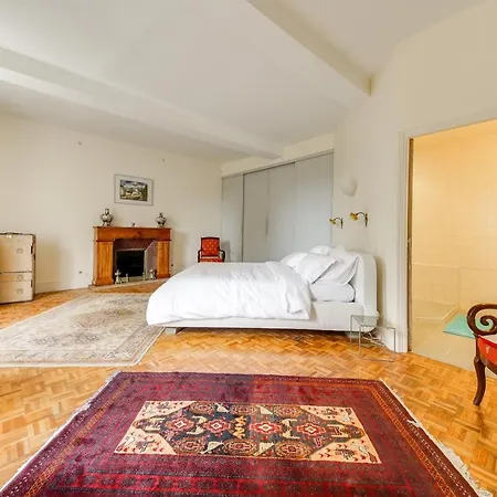 Maison De Charme A + Grand Jardin 度假居