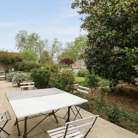 Maison De Charme A + Grand Jardin 度假居 Julienne